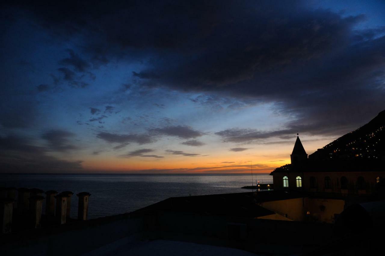 Sol Levante Holiday home